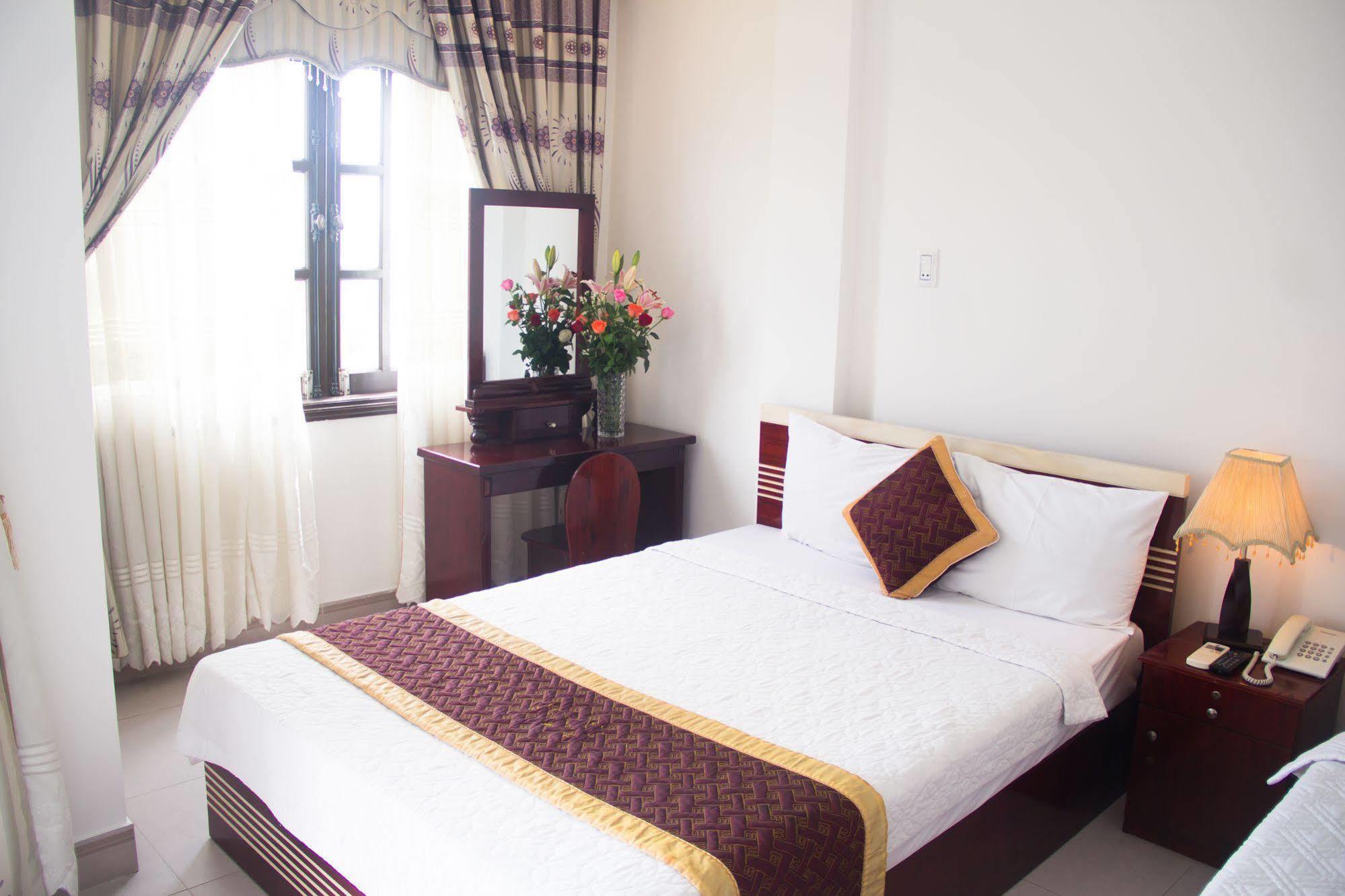 Vivyanne Hotel Da Nang Zewnętrze zdjęcie
