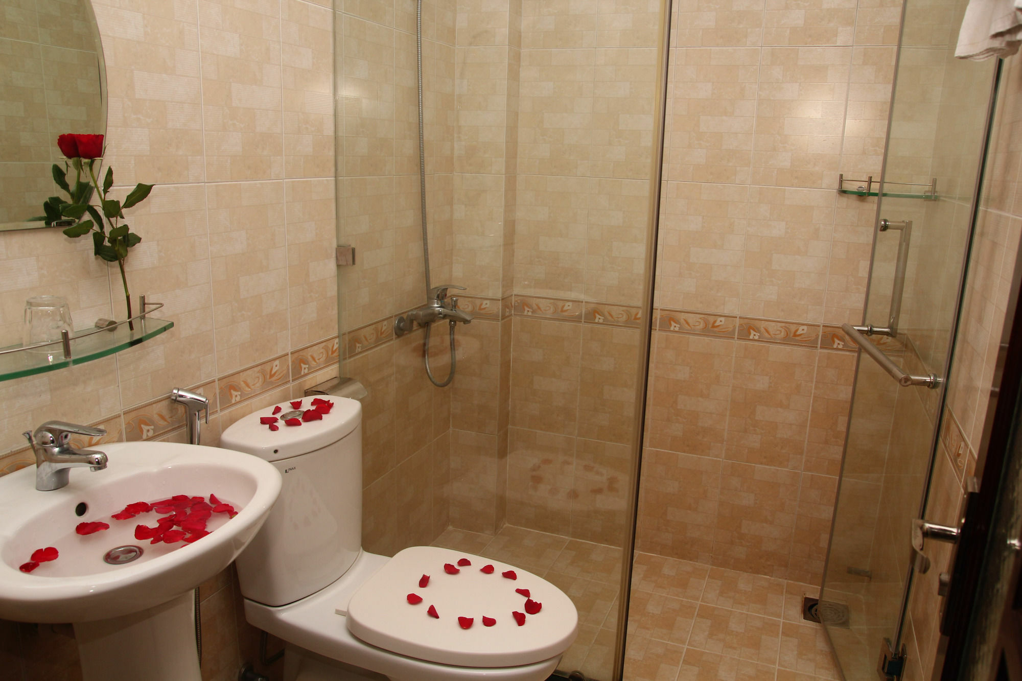 Vivyanne Hotel Da Nang Zewnętrze zdjęcie